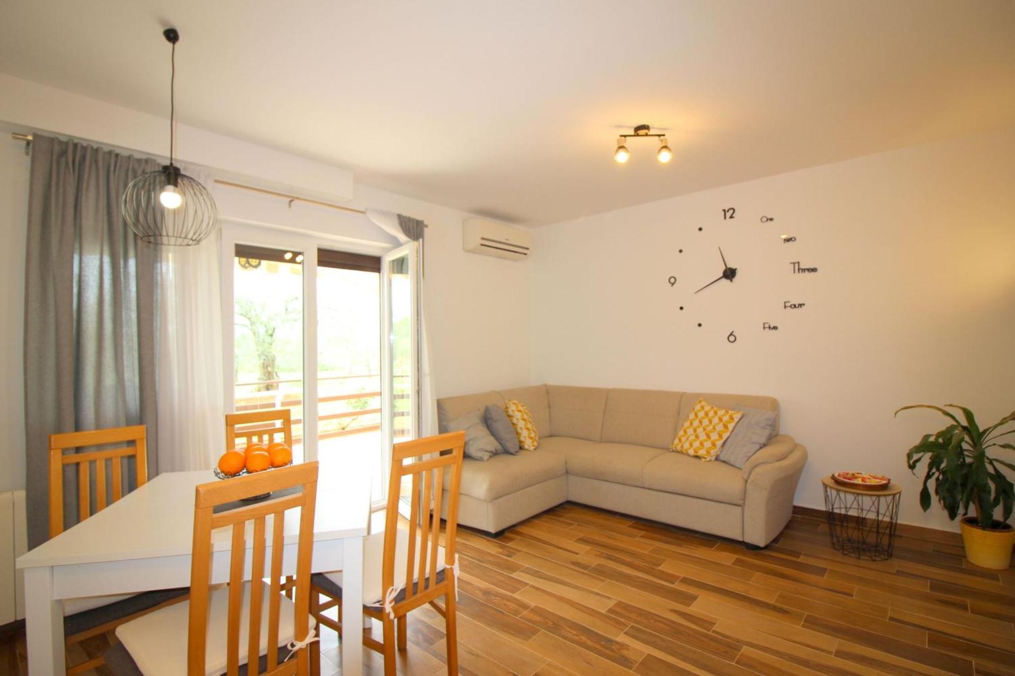 Apartman Jakomina 1 In Strandnaehe, Klimatisiert