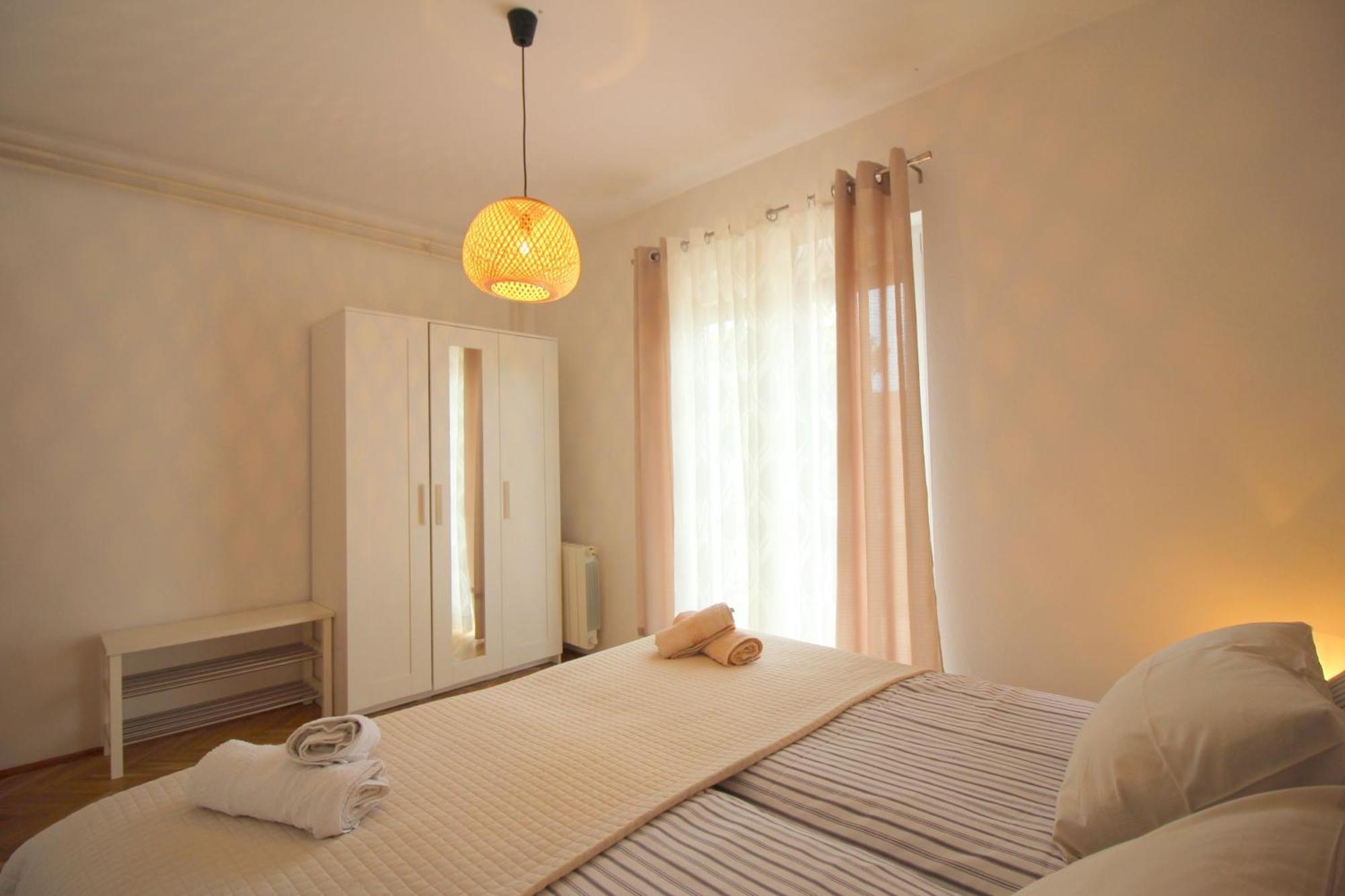 Jakomina 1 In Strandnaehe, Klimatisiert Apartment