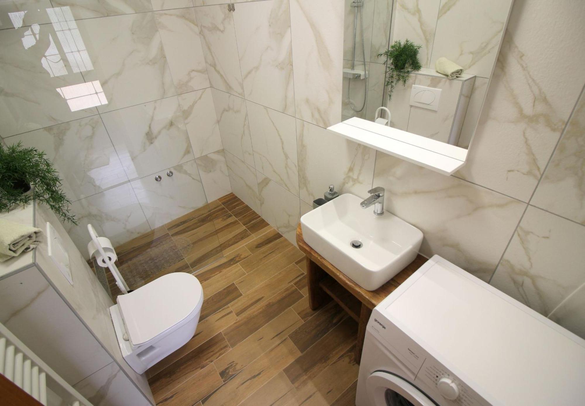 Apartment Jakomina 1 In Strandnaehe, Klimatisiert Porec